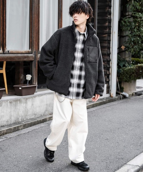 KANGOL（カンゴール）の「新色追加 KANGOL カンゴール 別注コラボ オーバーサイズワンポイントロゴ刺繍シープボアフリースジャケット/ブルゾン（ブルゾン・メンズ・チャコール/ネイビー/ブラウン/オフホワイト/グレイッシュベージュ/ベージュ/ブラック・L/M/XL）」の19枚目の写真
