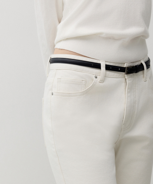 MUSINSA STANDARD WOMAN（ムシンサスタンダードウーマン）の「ウィメンズ裏起毛ストレートデニムパンツ[クリーム]（デニムパンツ・レディース・その他・30/24/25/26/27/28/29）」の5枚目の写真