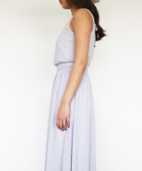 FREE'S MART（フリーズマート）の「《【MOOK本掲載 紗栄子さん 宮田聡子さん着用】レーヨンドビーレースアップロングワンピース》（ワンピース・レディース・ホワイト/パープル/ネイビー/ホワイト系その他・FREE）」の12枚目の写真