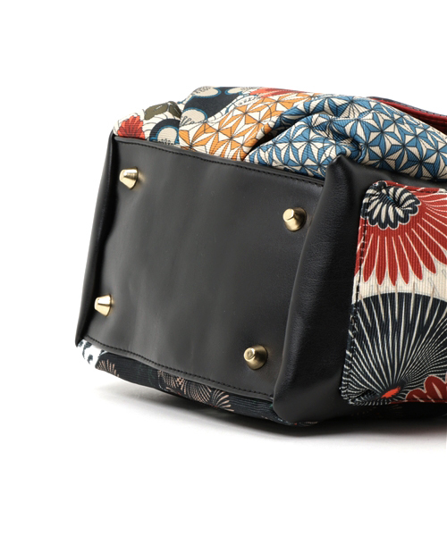 Desigual（デシグアル）の「「Desigual/デシグアル」バッグ（ショルダーバッグ・レディース・ブラック系その他・ONE SIZE）」の8枚目の写真