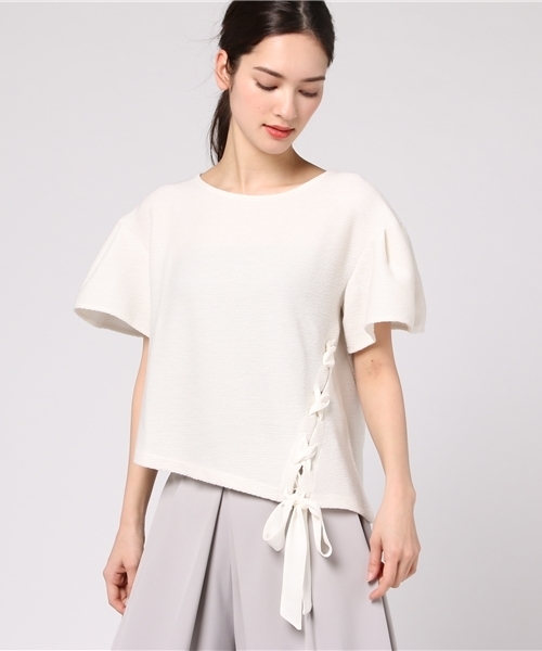 laboratory work（ラボラトリーワーク）の「アシメレースアップ袖フレアプルオーバー（Tシャツ/カットソー・レディース・グリーン/ピンクベージュ/オフホワイト・MEDIUM）」の14枚目の写真