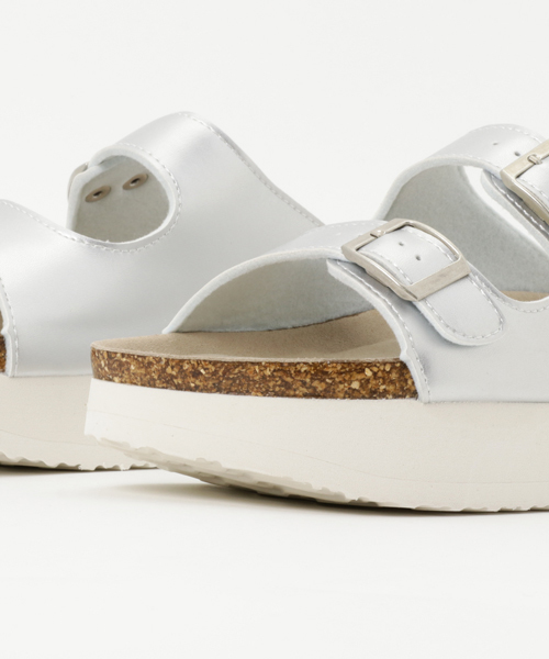 WEGO(ウィゴー)の「WEGO/ダブルベルトサンダル(サンダル・レディース・ブラック/シルバー/ホワイト・LARGE/MEDIUM)」の19枚目の写真