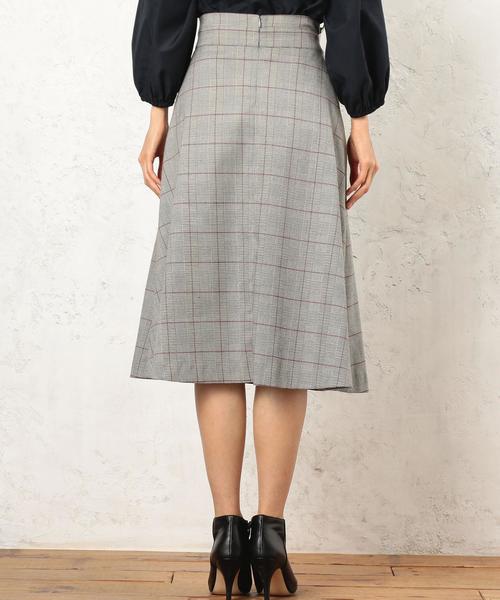 green label relaxing（グリーンレーベルリラクシング）の「KC グレンチェック タックフレア スカート ◆（スカート・レディース・ライトグレー/ダークグレー・38/36）」の3枚目の写真