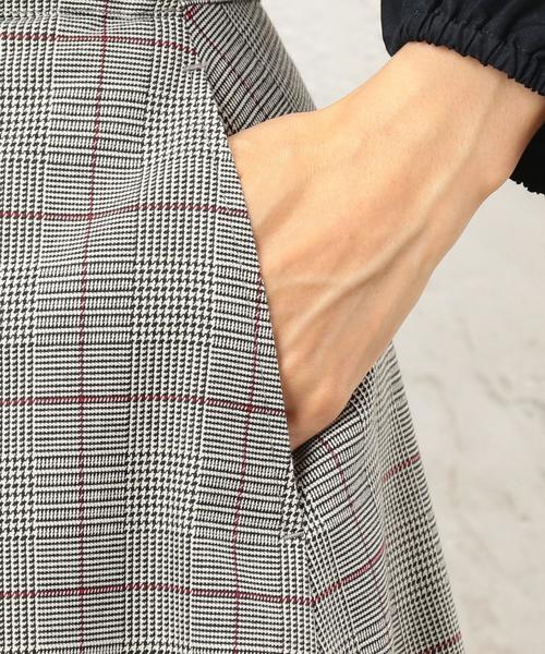 green label relaxing（グリーンレーベルリラクシング）の「KC グレンチェック タックフレア スカート ◆（スカート・レディース・ライトグレー/ダークグレー・38/36）」の15枚目の写真