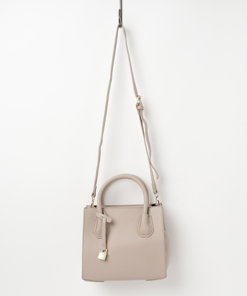 PLAIN CLOTHING（プレーンクロージング）の「南京錠付きショルダーバッグ【PLAIN CLOTHING】（ショルダーバッグ・レディース・ベージュ/ネイビー/モカ/キャメル/グレー/レッド/ブラック・FREE）」の18枚目の写真