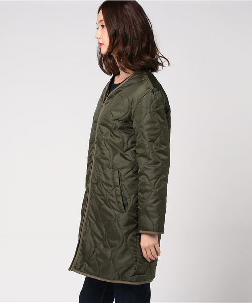 earth music&ecology（アースミュージックアンドエコロジー）の「リバーシブルキルティングコート（ノーカラージャケット・レディース・カーキ/ネイビー・FREE）」の12枚目の写真