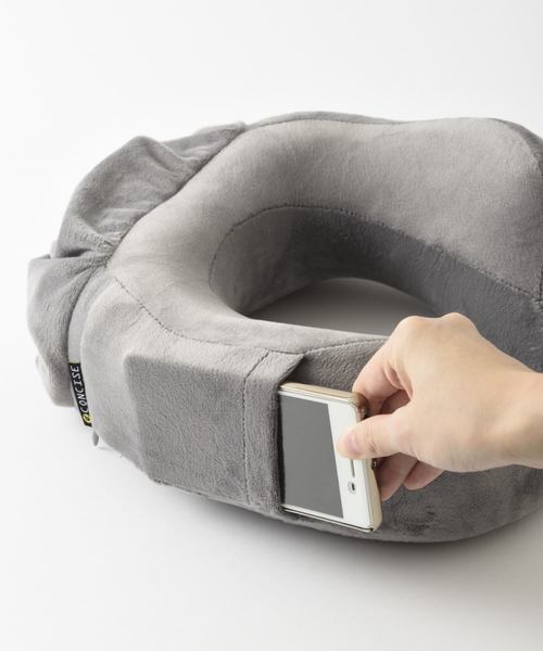 MILESTO（ミレスト）の「スリーピーピロー（トラベルグッズ・メンズ・ネイビー/グレー・ﾌﾘ-）」の4枚目の写真