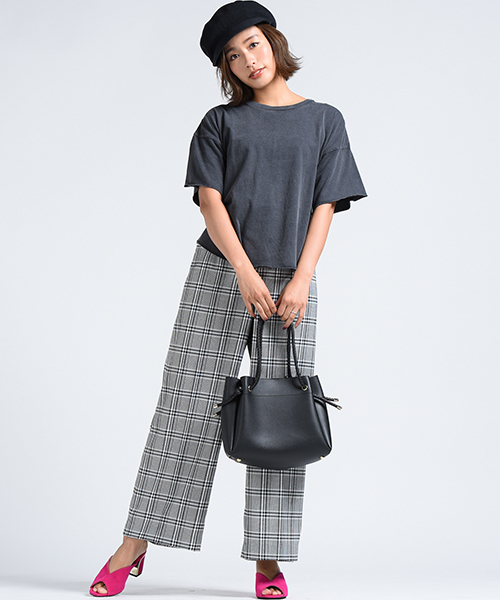 LIPSTAR（リップスター）の「ピグメント加工バックリボンカットソー（Tシャツ/カットソー・レディース・オフホワイト/ブラック/ブルー/グリーン系その他2・M）」の7枚目の写真