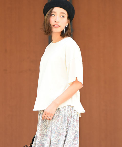 LIPSTAR（リップスター）の「ピグメント加工バックリボンカットソー（Tシャツ/カットソー・レディース・オフホワイト/ブラック/ブルー/グリーン系その他2・M）」の20枚目の写真