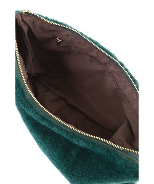 NATURAL BEAUTY BASIC（ナチュラルビューティーベーシック）の「【雑誌掲載】エコファークラッチ（クラッチバッグ・レディース・チャコールグレー/オフホワイト/グリーン・ﾌﾘ-）」の10枚目の写真