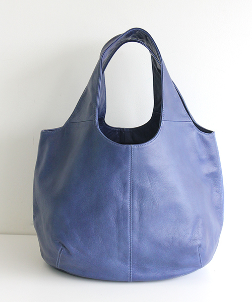 PAPILLONNER（パピヨネ）の「USAGI BAG（ショルダーバッグ）」 - WEAR