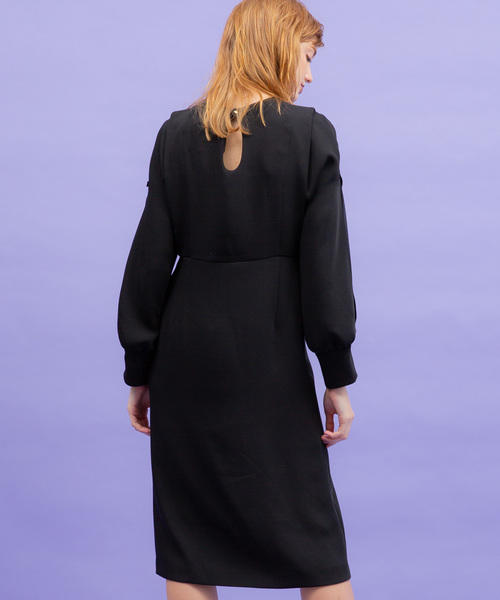 UNITED TOKYO(ユナイテッドトウキョウ)の「スプリットスリーブワンピース(ワンピース・レディース・ブラック/パープル・1)」の6枚目の写真