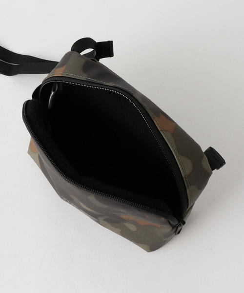 THE NORTH FACE（ザノースフェイス）の「THE NORTH FACE(ザ ノースフェイス)ガジェットポーチ（ショルダーバッグ・メンズ・ブラック/ブラウン・FREE）」の8枚目の写真