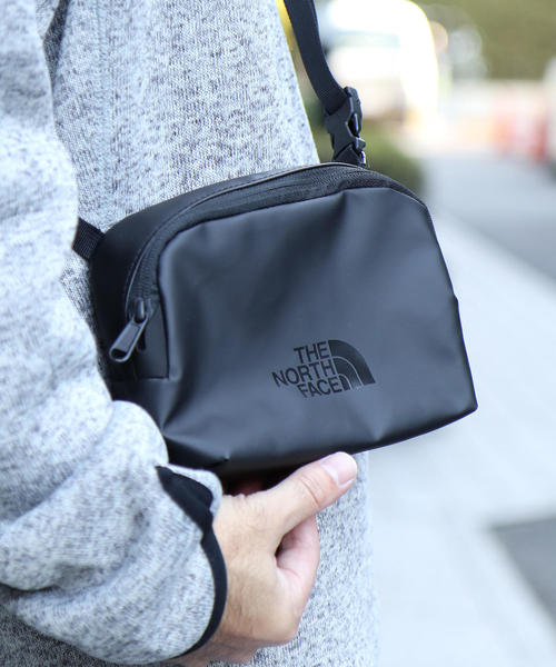 THE NORTH FACE（ザノースフェイス）の「THE NORTH FACE(ザ ノースフェイス)ガジェットポーチ（ショルダーバッグ・メンズ・ブラック/ブラウン・FREE）」の12枚目の写真