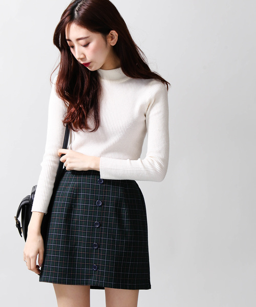 WEGO（ウィゴー）の「WEGO/ボタンチェックミニスカパン（スカート・レディース・ベージュ系その他2/イエロー系その他3/グリーン系その他2/レッド系その他2・FREE）」の3枚目の写真