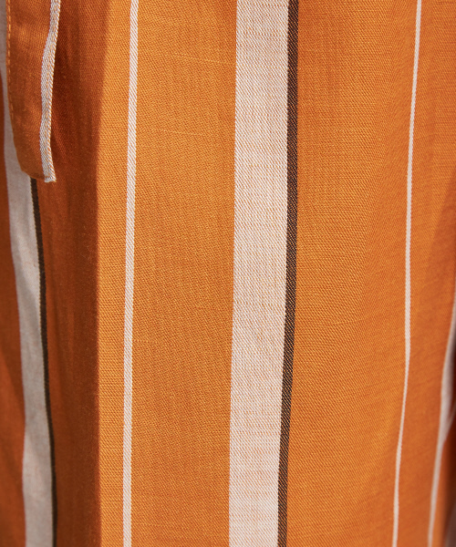 ABAHOUSE(アバハウス)の「テンセルリネンストライプワイドテーパードパンツ(その他パンツ・メンズ・オレンジ系その他/ネイビー・46/48)」の10枚目の写真