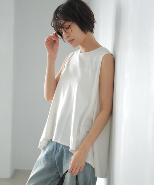 AMERICAN HOLIC（アメリカンホリック）の「バックフレアノースリーブカットプルオーバー（Tシャツ/カットソー・レディース・オフホワイト/その他7/ラベンダー/ネイビー・FREE）」の2枚目の写真