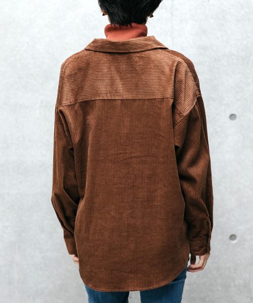 Chaco closet（チャコ クローゼット）の「ビッグシルエットコーデュロイCPOシャツジャケット（シャツ/ブラウス・レディース・ベージュ/カーキ/オレンジ/ブラウン・FREE）」の6枚目の写真