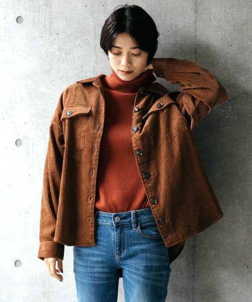 Chaco closet（チャコ クローゼット）の「ビッグシルエットコーデュロイCPOシャツジャケット（シャツ/ブラウス・レディース・ベージュ/カーキ/オレンジ/ブラウン・FREE）」の7枚目の写真