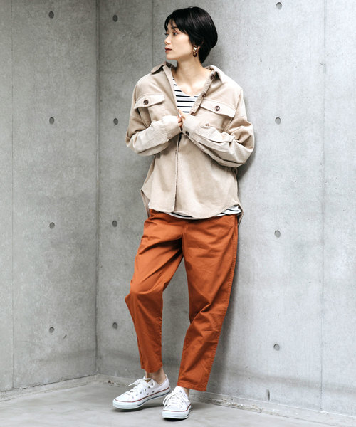 Chaco closet（チャコ クローゼット）の「ビッグシルエットコーデュロイCPOシャツジャケット（シャツ/ブラウス・レディース・ベージュ/カーキ/オレンジ/ブラウン・FREE）」の10枚目の写真