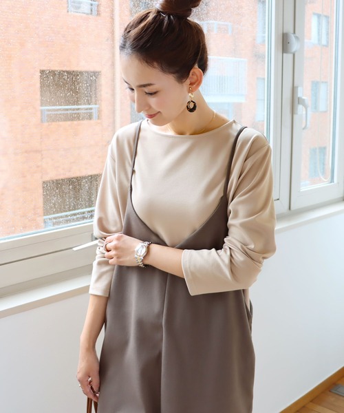 andme(アンドミー)の「【新色追加】きれいめポンチ長袖クルーネックトップス(Tシャツ/カットソー・レディース・ネイビー/ホワイト/ブラック/ベージュ/ライトブラウン/グレー系その他/グレー系その他2/ミント/グレー系その他3/ホワイト×ブラック/ブラウン・L/M)」の10枚目の写真
