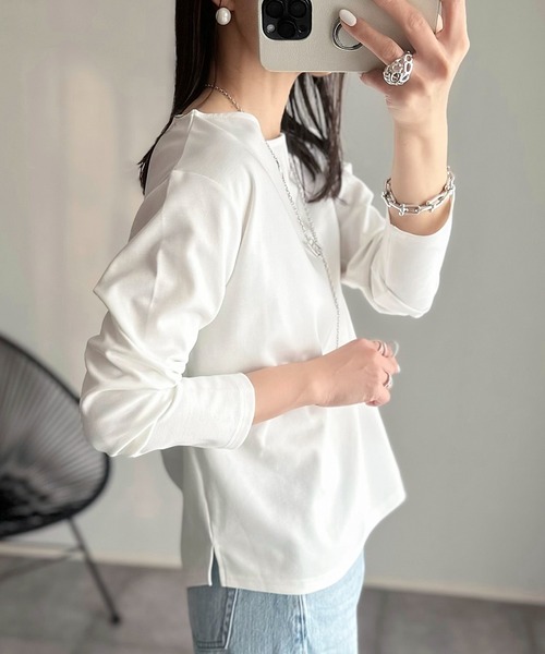 andme(アンドミー)の「【新色追加】きれいめポンチ長袖クルーネックトップス(Tシャツ/カットソー・レディース・ネイビー/ホワイト/ブラック/ベージュ/ライトブラウン/グレー系その他/グレー系その他2/ミント/グレー系その他3/ホワイト×ブラック/ブラウン・L/M)」の16枚目の写真