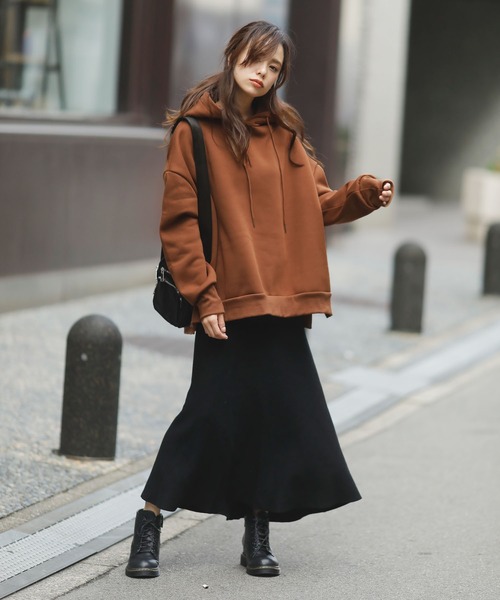 Girly Doll(ガーリードール)の「裏起毛パーカー(パーカー・レディース・ブラック/ブラウン/アイボリー/モカ/オフホワイト/ベージュ/ダークブラウン・FREE)」の11枚目の写真