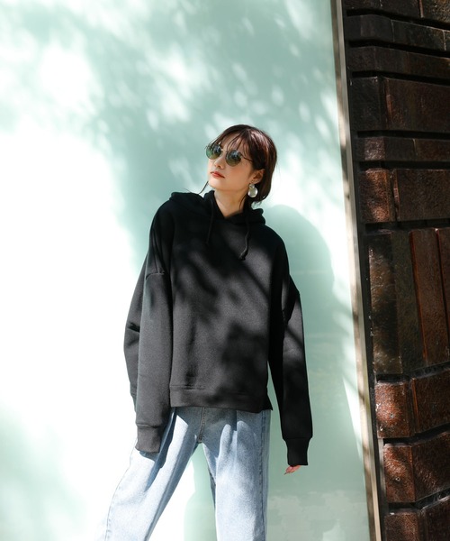 Girly Doll(ガーリードール)の「裏起毛パーカー(パーカー・レディース・ブラック/ブラウン/アイボリー/モカ/オフホワイト/ベージュ/ダークブラウン・FREE)」の16枚目の写真