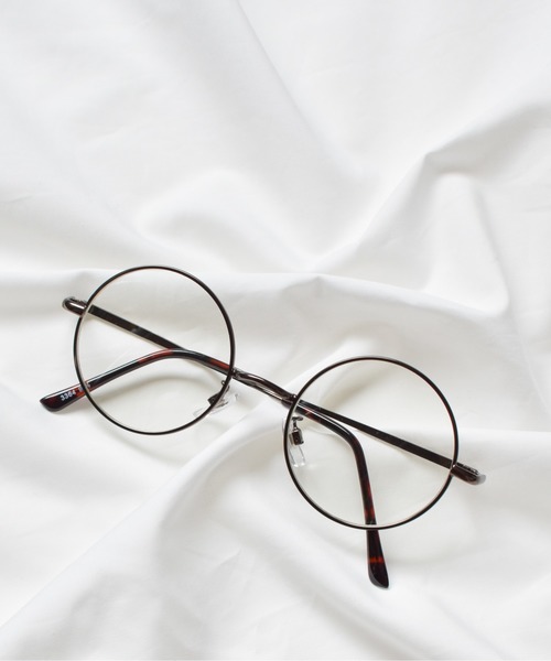 B.I.D.(ビーアイディー)の「メタルフレーム ラウンドデザイングラス(サングラス・レディース・ライトグレー/ブラック/ブラウン/ゴールド/ブルー/ダークブラウン/ピンク/パープル/グリーン/ブラック系その他/シルバー・FREE)」の5枚目の写真