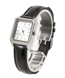 《CASIO》クラシック　スクエア　レザー