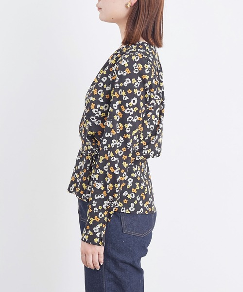 ADAM ET ROPE'(アダムエロペ)の「FLOWERカシュクールブラウス(シャツ/ブラウス・レディース・ブラック/ブラック系その他・FREE)」の6枚目の写真
