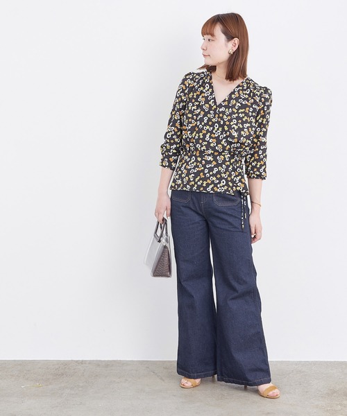 ADAM ET ROPE'(アダムエロペ)の「FLOWERカシュクールブラウス(シャツ/ブラウス・レディース・ブラック/ブラック系その他・FREE)」の17枚目の写真