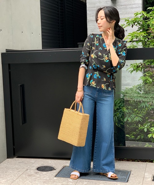 ADAM ET ROPE'(アダムエロペ)の「FLOWERカシュクールブラウス(シャツ/ブラウス・レディース・ブラック/ブラック系その他・FREE)」の21枚目の写真