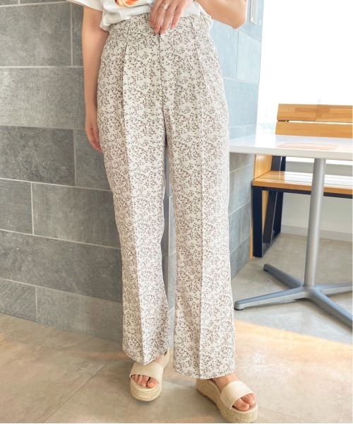 apres jour（アプレジュール）の「セミフレアパンツ【ZOZOTOWN限定アイテム】【6AP】（その他パンツ・レディース・ブラック/アイボリー/ミント/モカ/ダークブルー・SMALL/MEDIUM）」の7枚目の写真