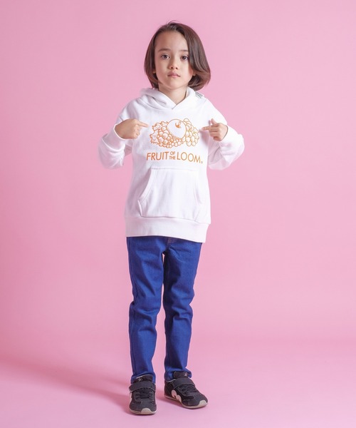 FRUIT OF THE LOOM(フルーツオブザルーム)の「キッズ ネオンフロックPTフーディー / パーカー / スウェット / 長袖 / シンプル / カジュアル / プリント / ユニセックス(パーカー・キッズ・グレー/ホワイト/ブラック・90-100cm/110-120cm/130-140cm)」の11枚目の写真