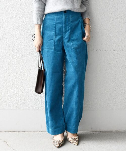 SHIPS（シップス）の「【WEB限定】コーデュロイポケットパンツ◇（その他パンツ・レディース・ブラック/ベージュ/オフホワイト/オリーブ/ブルー・SMALL/MEDIUM/LARGE/X-SMALL）」の5枚目の写真