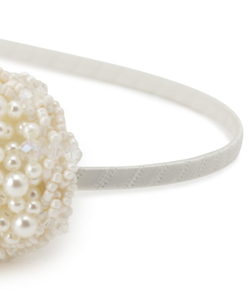 CHOPIN（ショパン）の「パールビーズリボンカチューシャ（カチューシャ・キッズ・ホワイト・FREE）」の6枚目の写真