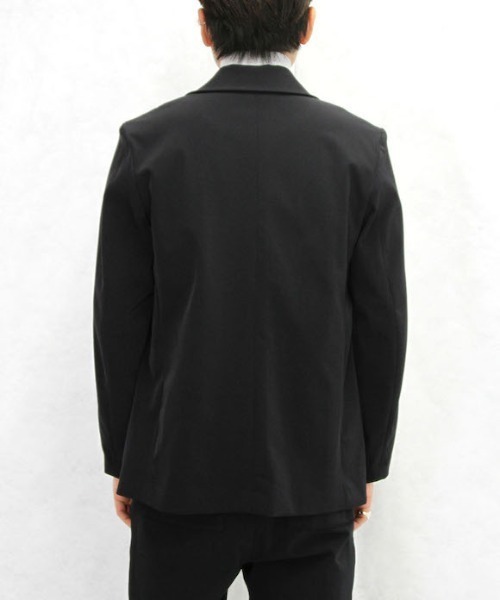 KAIKO(カイコー)の「KAIKO BUTTONLESS JACKET LYCRA(テーラードジャケット・メンズ・ブラック/ブラウン・M/L)」の4枚目の写真