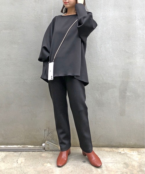 Omekashi（オメカシ）の「Lara クロスボディーモバイルアクセサリー（スマホケース/カバー・レディース・シルバー・ONE SIZE）」の8枚目の写真