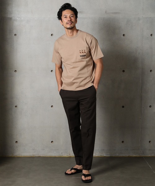 MEN'S BIGI（メンズビギ）の「[コラボアイテム]【HAWAIAN AIRLINES】刺繍ポケットTシャツ（Tシャツ/カットソー・メンズ・ベージュ/ホワイト・L/M）」の17枚目の写真