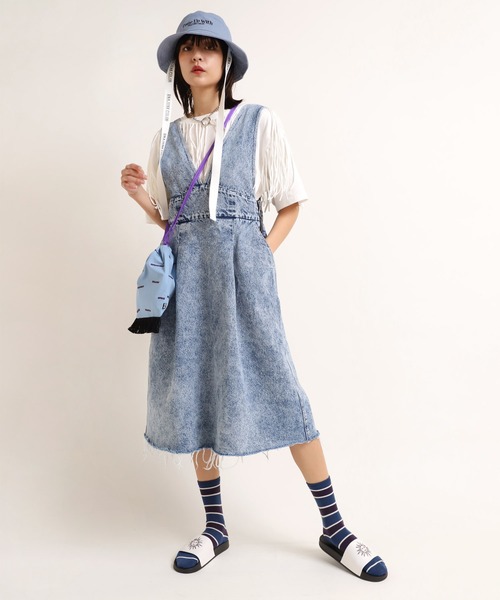 RNA（アールエヌエー）の「E4794 ロゴテープ2WAYバケットハット（ハット・レディース・ホワイト/ブラック/サックスブルー・FREE）」の16枚目の写真