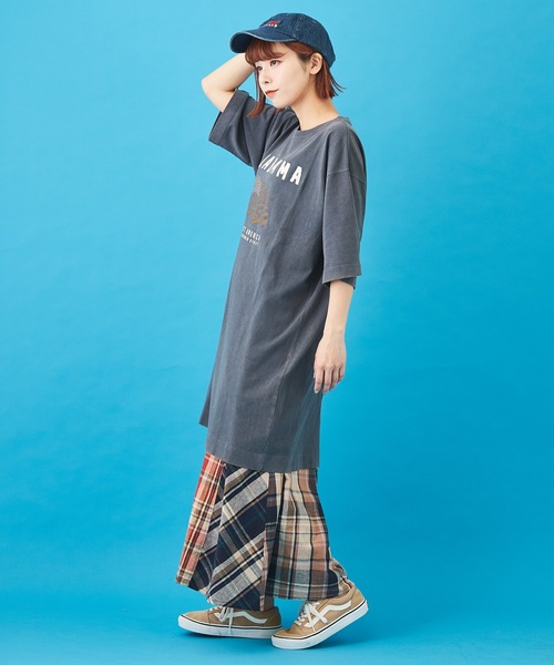 CUBE SUGAR（キューブシュガー）の「OE天竺 ケミカルウォッシュ プリントビッグTシャツ（Tシャツ/カットソー・レディース・ベージュ/ネイビー/カーキ/オレンジ/マルチ・M）」の22枚目の写真