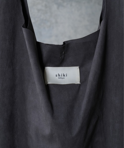 shiki tokyo（シキトウキョウ）の「マルチwayゆるトートバッグ（トートバッグ・メンズ・チャコールグレー/アイボリー・FREE）」の17枚目の写真