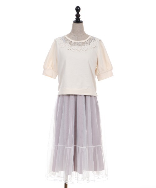 axes femme POETIQUE（アクシーズファムポエティック）の「ドッキング風セットＯＰ（ワンピース・レディース・ブラック/サックスブルー/キナリ・MEDIUM）」の4枚目の写真