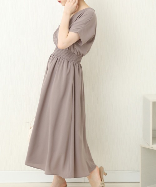 n'ee-ne（ネーネ）の「麻調合繊　カシュクールワンピース（ワンピース・レディース・グレイッシュベージュ/ブルー/ブラック/ドット・L/M）」の3枚目の写真