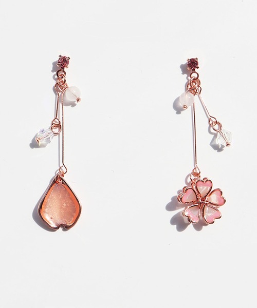 juweel（ユウェル）の「レディースフラワービジューピアス メンズにも使いやすいアクセサリーシリーズ（ピアス（両耳用）・レディース・A/Q/F/C/J/B/D/E/T/G/K/P/N/L/O/M・FREE）」の15枚目の写真