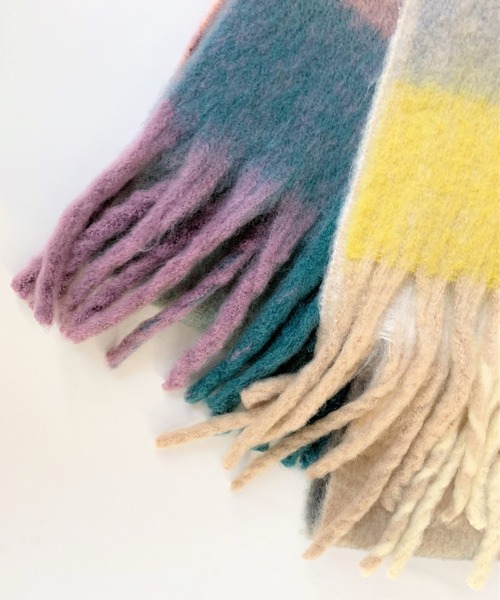 Q（キュー）の「カラフルチェックマフラー（マフラー・レディース・グリーン系その他/イエロー系その他・ONE SIZE）」の3枚目の写真