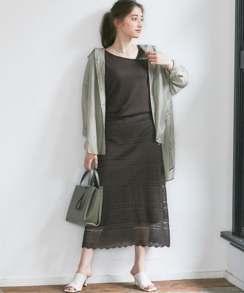 12Twelve Agenda(トゥエルブ アジェンダ)の「SUアシメネックシアーレースニットプルオーバー(ニット/セーター・レディース・ブラック/ブラウン/ボルドー・M)」の6枚目の写真