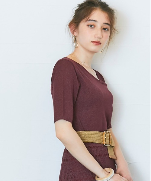 12Twelve Agenda(トゥエルブ アジェンダ)の「SUアシメネックシアーレースニットプルオーバー(ニット/セーター・レディース・ブラック/ブラウン/ボルドー・M)」の4枚目の写真