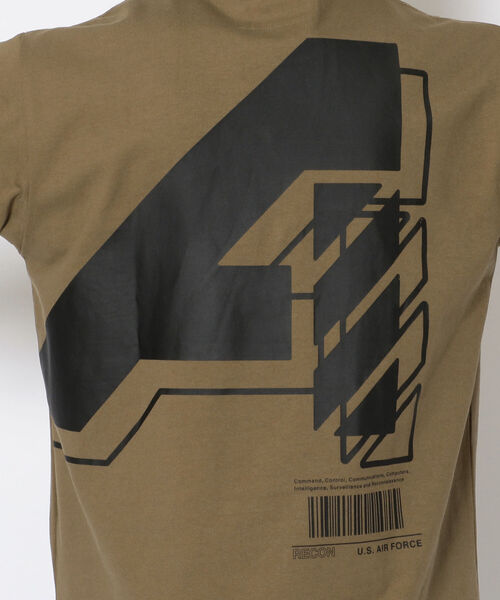 AVIREX（アヴィレックス）の「【AVIREX FLYER’S】ショートスリーブ Tシャツ / SS T-SHIRT AF / アヴィレックス / AVIREX（Tシャツ/カットソー・メンズ・ブラック/モカ/オフホワイト・MEDIUM/LARGE/X-LARGE/XX-LARGE）」の16枚目の写真